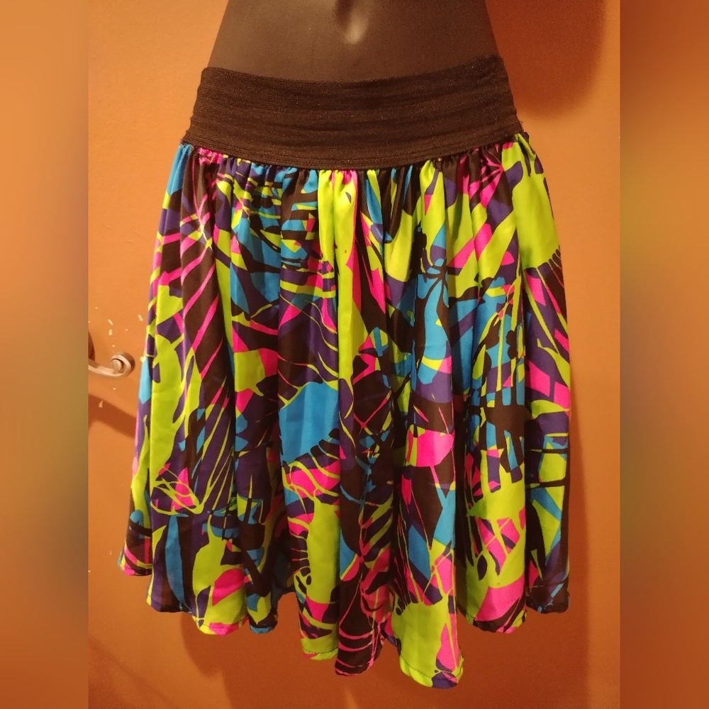 Colorful Summer Fun Shirt Size Small